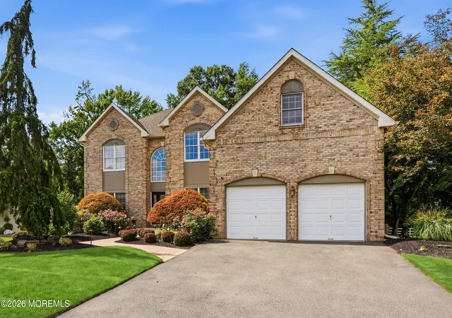 Photo 3 of Sale Pending at 48 Vardon Wy, Farmingdale, NJ 07727 | MLS# 22626223 | Listing updated on 2026-09-14