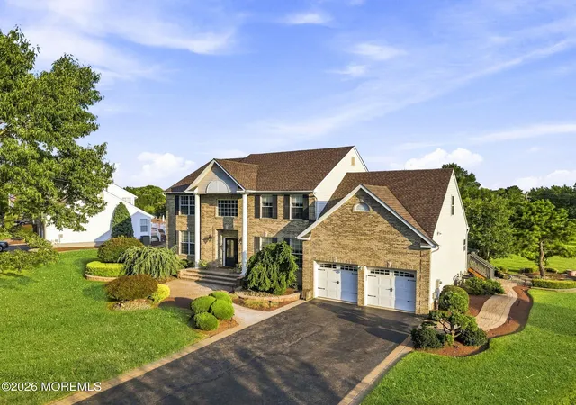 Photo 3 of Sale Pending at 901 Oakley Dr, Freehold, NJ 07728 | MLS# 22626700 | Listing updated on 2026-09-24