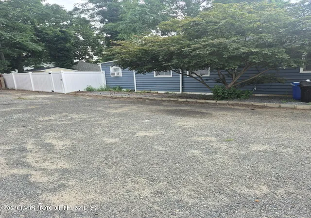 15th image of 198 Main St, Keansburg, NJ 07734 | MLS# 22626200