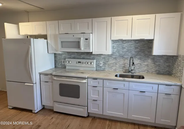 3rd image of 198 Main St, Keansburg, NJ 07734 | MLS# 22626200