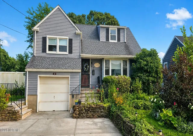 1st image of 10 Columbia Pl, Parlin, NJ 08859 | MLS# 22626186
