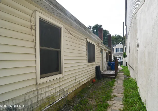 3rd image of 481 Center Ave, North Middletown, NJ 07748 | MLS# 22626214