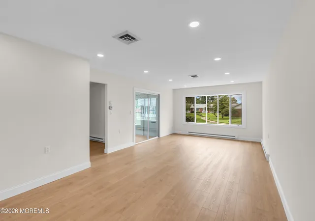 3rd image of 966B Argyll Cir, Lakewood, NJ 08701 | MLS# 22626241