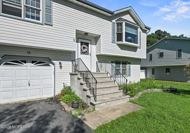 Photo 3 of Sale Pending at 18 Molly Pitcher Dr, Hazlet, NJ 07730 | MLS# 22626492 | Listing updated on 2026-09-16