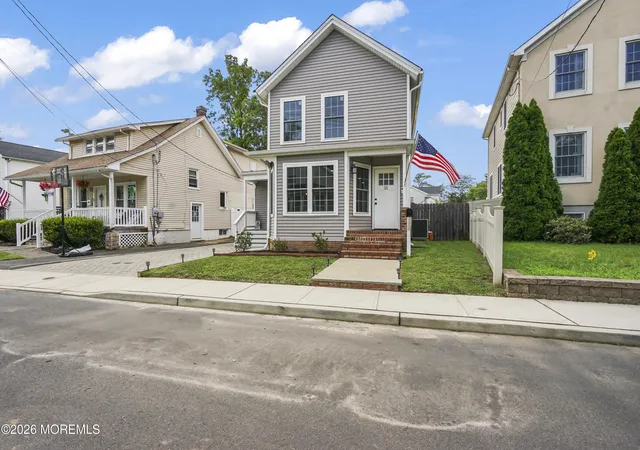 3rd image of 11 E 3Rd St, Keyport, NJ 07735 | MLS# 22626404
