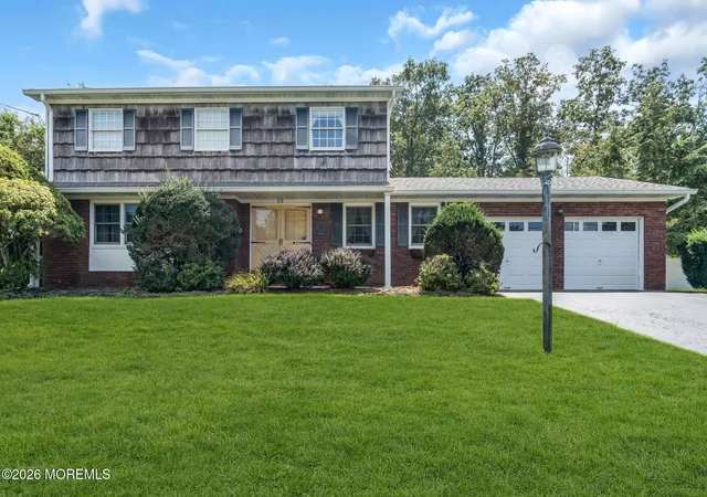 Photo 1 of Single family home for sale at 29 Meadowbrook Dr, Howell, NJ 07731 | MLS# 22626329 | Listing updated on 2026-09-04