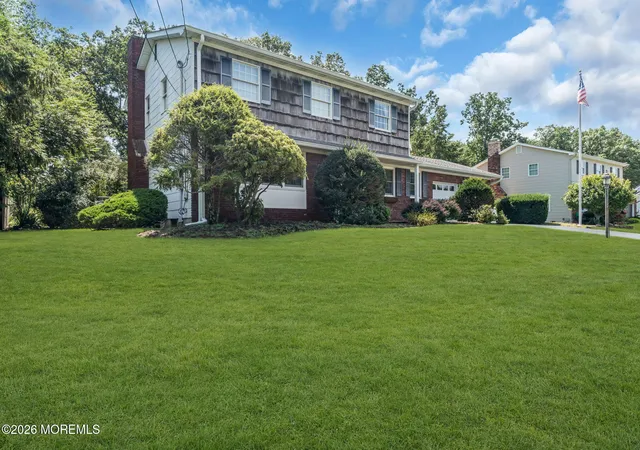 Photo 3 of Single family home for sale at 29 Meadowbrook Dr, Howell, NJ 07731 | MLS# 22626329 | Listing updated on 2026-09-04