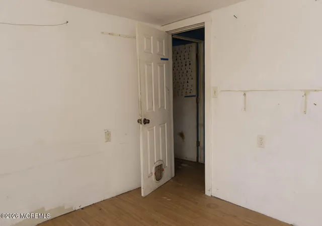 Listing Photo 2 - Condo for sale in building located at 918 7th St, Union Beach, NJ 07735 - Unit #ST
