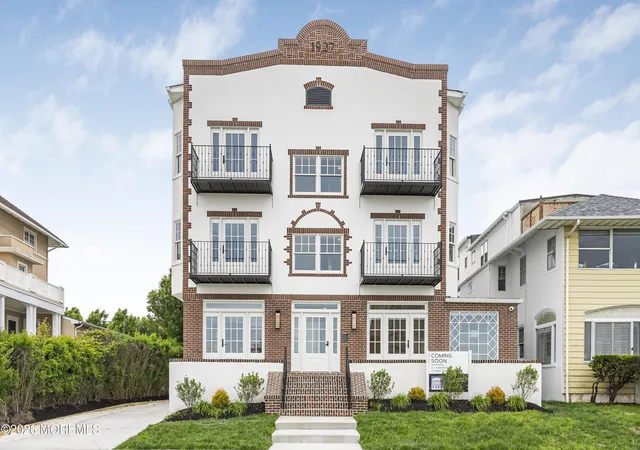 2nd image of 205 Edgemont Dr #3, Loch Arbour Village, NJ 07711 | MLS# 22626313