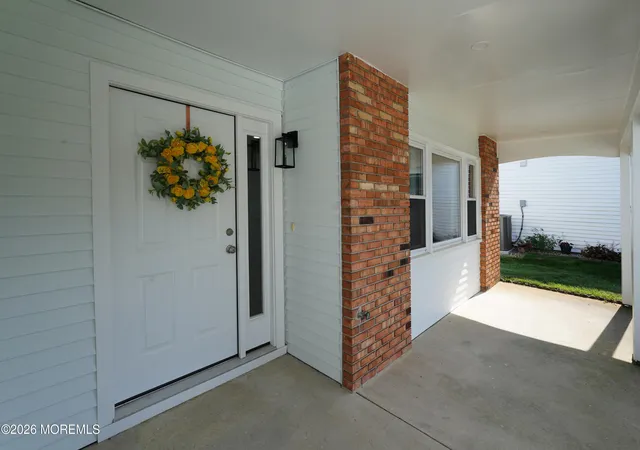 3rd image of 138 Courtshire Dr, Brick, NJ 08723 | MLS# 22626441