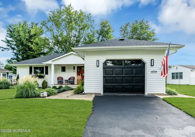 2nd image of 29 Falmouth St, Toms River, NJ 08757 | MLS# 22626395