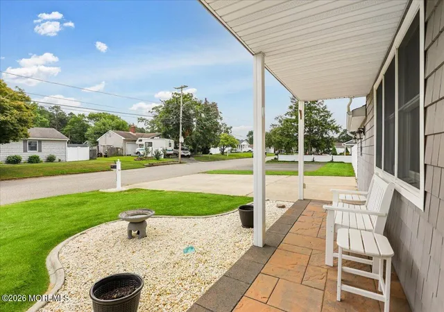 Photo 4 of Single family home for sale at 1633 2Nd Ave, Toms River, NJ 08757 | MLS# 22626847 | Listing updated on 2026-10-11