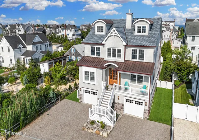 1st image of 915 Barnegat Ln, Mantoloking, NJ 08738 | MLS# 22626362