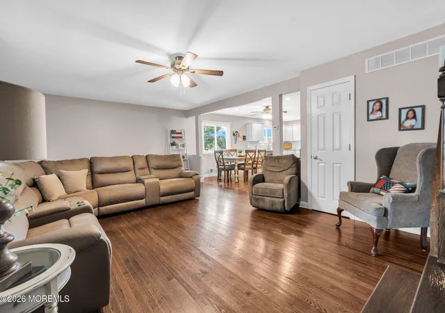 5th image of 106 Perry St, Keyport, NJ 07735 | MLS# 22626694