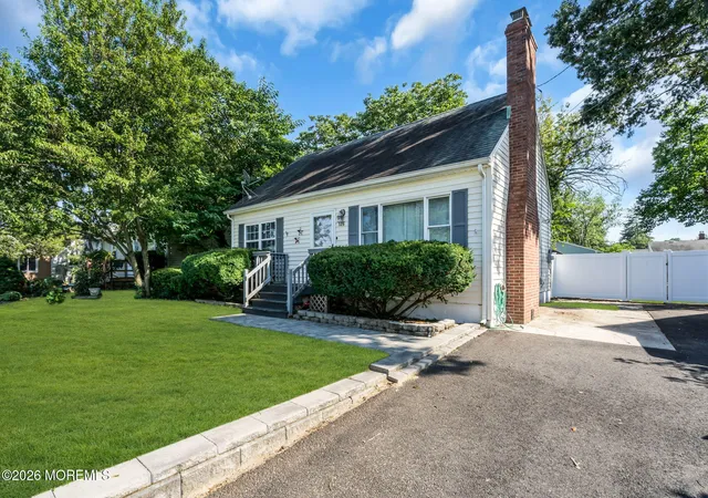 Photo 3 of Sale Pending at 126 W Long Branch Ave, Ocean Gate, NJ 08740 | MLS# 22626473 | Listing updated on 2026-09-09