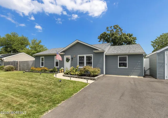 2nd image of 302 8th St, Barnegat, NJ 08005 | MLS# 22626435