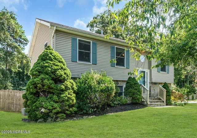 Photo 3 of Single family home for sale at 118 Lakewood Rd, Neptune Township, NJ 07753 | MLS# 22626960 | Listing updated on 2026-09-15
