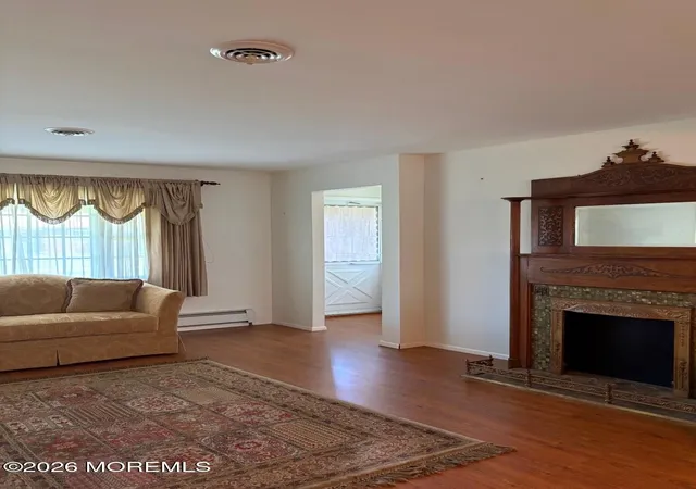 Photo 4 of Single family home for sale at 103 Westbrook Dr, Toms River, NJ 08757 | MLS# 22626429 | Listing updated on 2026-10-05