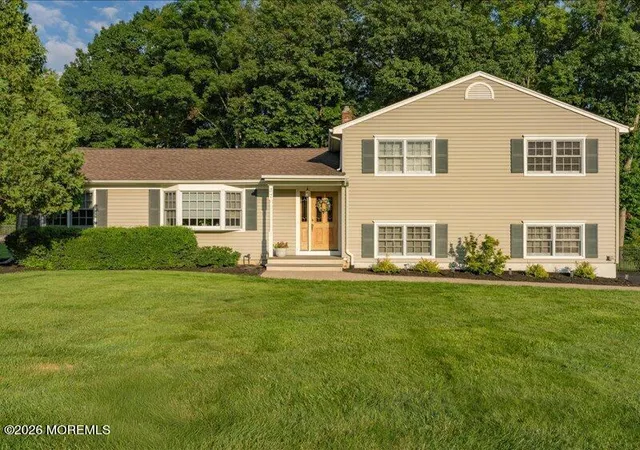 2nd image of 37 Ravine Rd, Red Bank, NJ 07701 | MLS# 22626469
