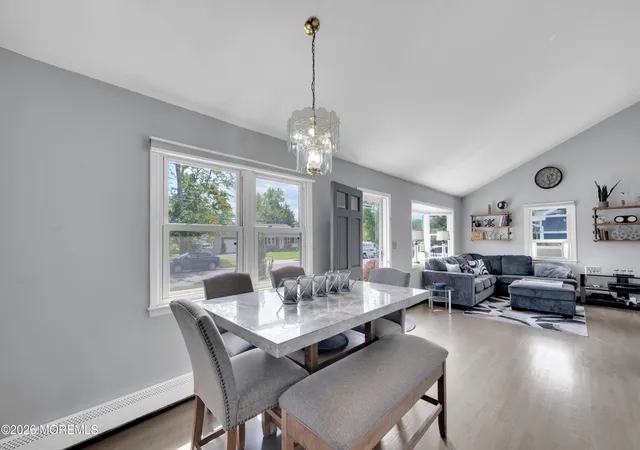 4th image of 864 Roundtree Dr, Toms River, NJ 08753 | MLS# 22626434