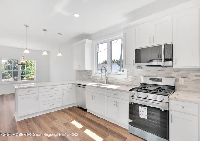 Photo 1 of Single family home for sale at 423 Prospect Ave, Union Beach, NJ 07735 | MLS# 22626523 | Listing updated on 2026-08-27