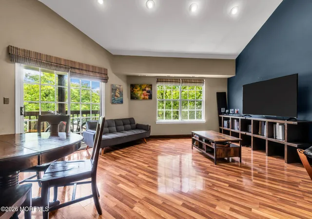 4th image of 1494 Westgate Dr, Fort Lee, NJ 07024