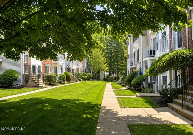 15th image of 216 Sapphire Ln, Franklin Park, NJ 08823 | MLS# 22626464