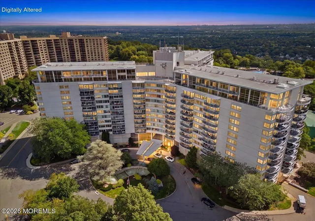 Photo 4 of Condo for sale at 1 Claridge Dr #501, Verona, NJ 07044 | MLS# 22626979 | Listing updated on 2026-09-09