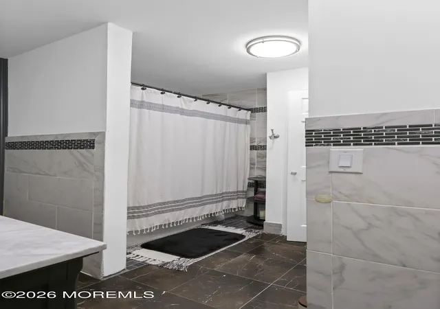 2nd image of 701 Zlotkin Cir, Freehold, NJ 07728