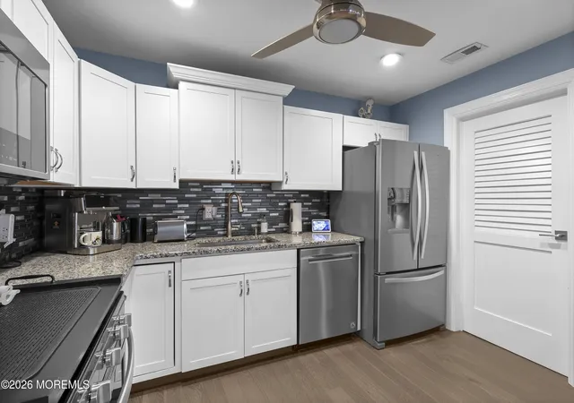 5th image of 701 Zlotkin Cir, Freehold, NJ 07728