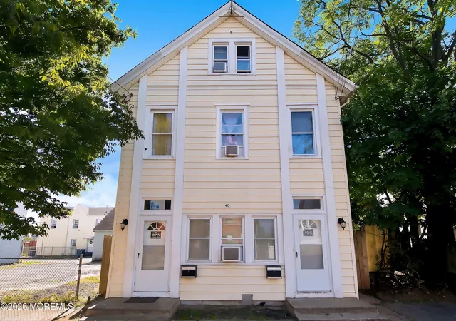 2nd image of 40 Throop Ave, New Brunswick, NJ 08901 | MLS# 22626798