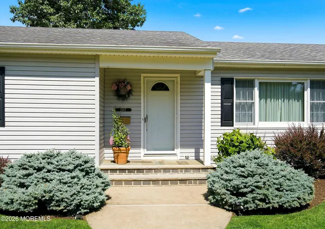 Photo 3 of Sale Pending at 2147 Redwood Dr, Sea Girt, NJ 08750 | MLS# 22626567 | Listing updated on 2026-09-12