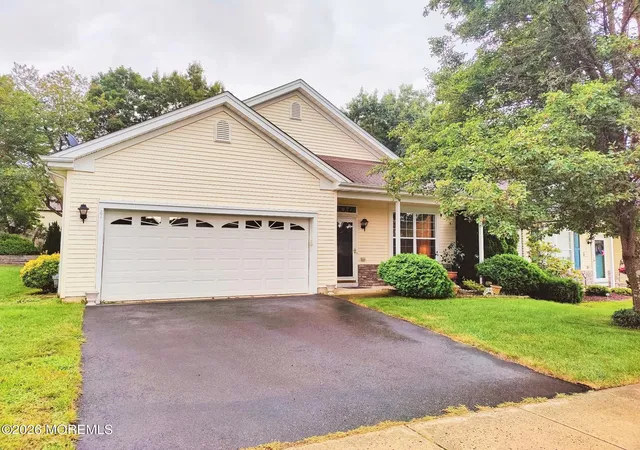 2nd image of 61 Robin Ln, Barnegat, NJ 08005 | MLS# 22626556