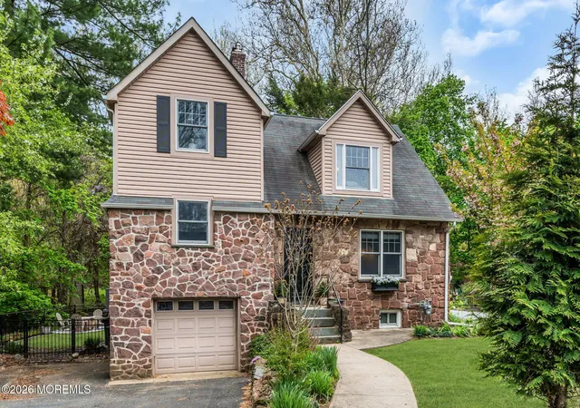 Photo 1 of Sale Pending at 10 Passaic Ave, Roseland, NJ 07068 | MLS# 22626575 | Listing updated on 2026-09-18