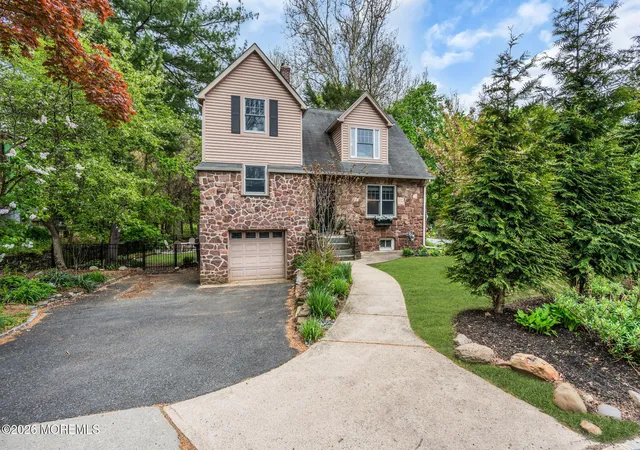 Photo 4 of Sale Pending at 10 Passaic Ave, Roseland, NJ 07068 | MLS# 22626575 | Listing updated on 2026-09-18