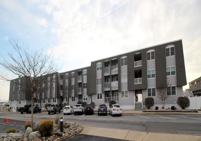 Photo 3 of Condo for sale at 310 Southwest Ave #E1, Beach Haven, NJ 08008 | MLS# 22626587 | Listing updated on 2026-09-13