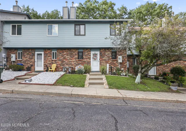 Photo 1 of Sale Pending at 3 Eagle Ct, Howell, NJ 07731 | MLS# 22626760 | Listing updated on 2026-09-17