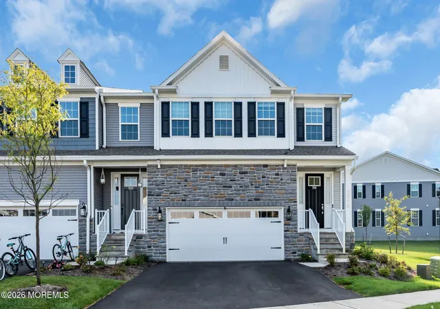 3rd image of 1516 Melrose Blvd, Manalapan, NJ 07726 | MLS# 22626735