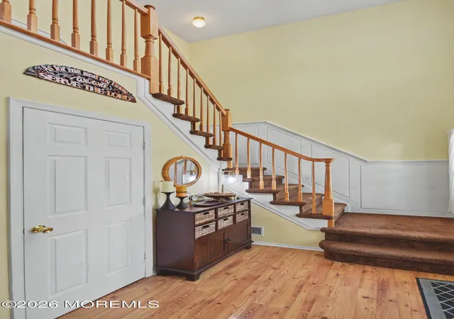 Photo 3 of Single family home for sale at 129 Hamlet Ct, Toms River, NJ 08753 | MLS# 22626601 | Listing updated on 2026-09-13