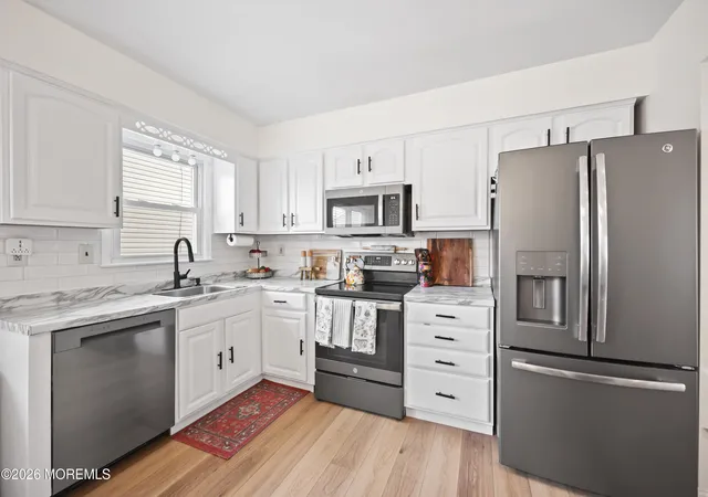 4th image of 11 Grove St, Middletown, NJ 07748 | MLS# 22626756