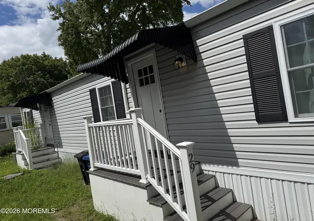 3rd image of 29 Sams Trailer Ct, Hazlet, NJ 07730 | MLS# 22626765