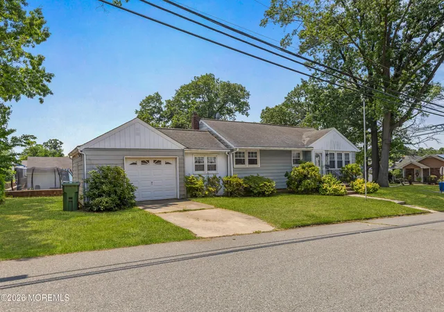 3rd image of 44 Garfield Pl, Sayreville, NJ 08859 | MLS# 22626676