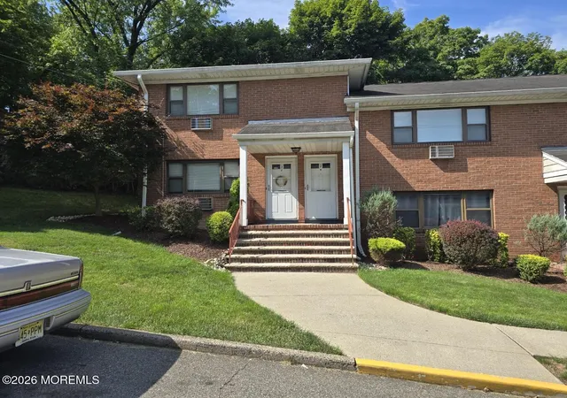 Photo 2 of Condo for sale at 2 Colonial Dr #I, Little Falls, NJ 07424 | MLS# 22626900 | Listing updated on 2026-09-09
