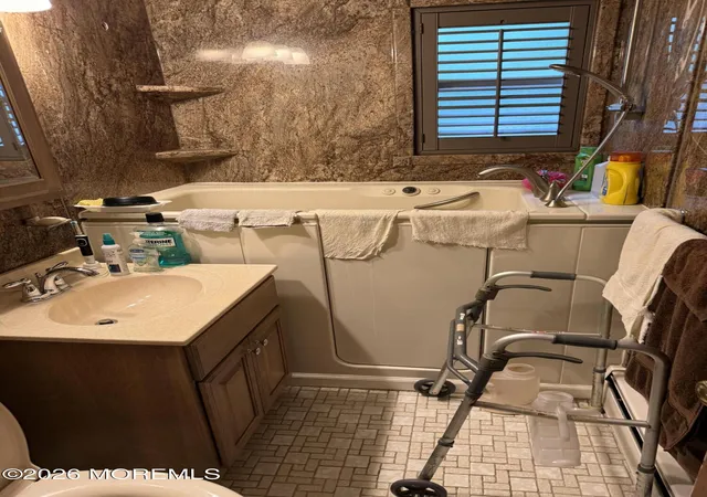 Photo 3 of Condo for sale at 2 Colonial Dr #I, Little Falls, NJ 07424 | MLS# 22626900 | Listing updated on 2026-09-09