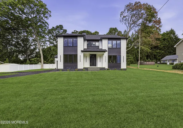 2nd image of 482 Freehold Rd, Jackson, NJ 08527 | MLS# 22626737