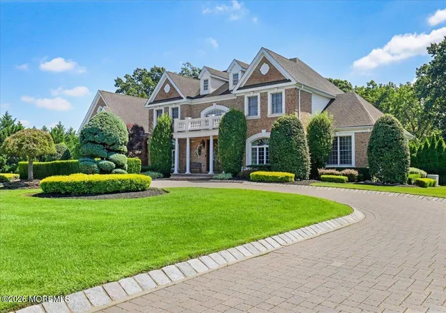 3rd image of 8 Blueberry Hl, Marlboro, NJ 07746 | MLS# 22626801