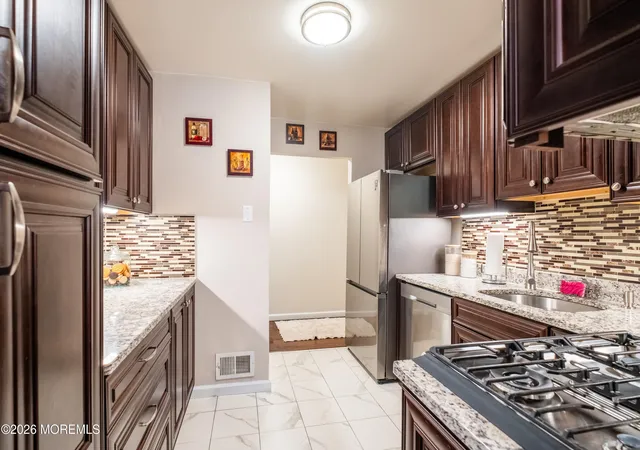 Photo 3 of Condo for sale at 813 Wood Mill Dr, East Windsor, NJ 08512 | MLS# 22626723 | Listing updated on 2026-09-29