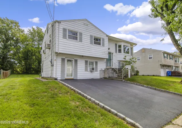 Photo 2 of Sale Pending at 31 Heidi Dr, Fords, NJ 08863 | MLS# 22626743 | Listing updated on 2026-09-11