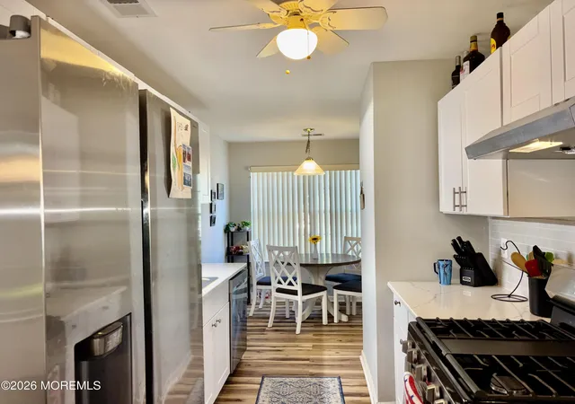 4th image of 15 Saddle Ct, Tinton Falls, NJ 07753 | MLS# 22627190