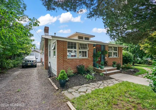 2nd image of 318 Capstan Ave, Beachwood, NJ 08722 | MLS# 22626929